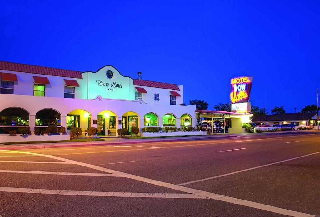 Dow Villa Motel Lone Pine Esterno foto