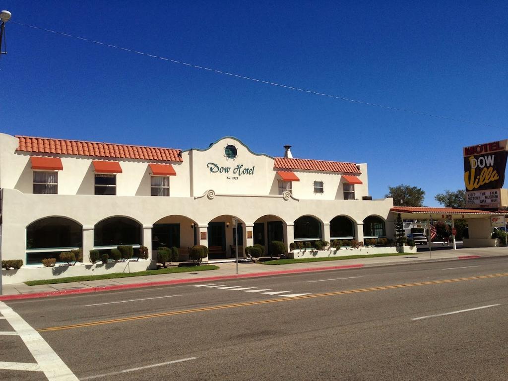 Dow Villa Motel Lone Pine Esterno foto